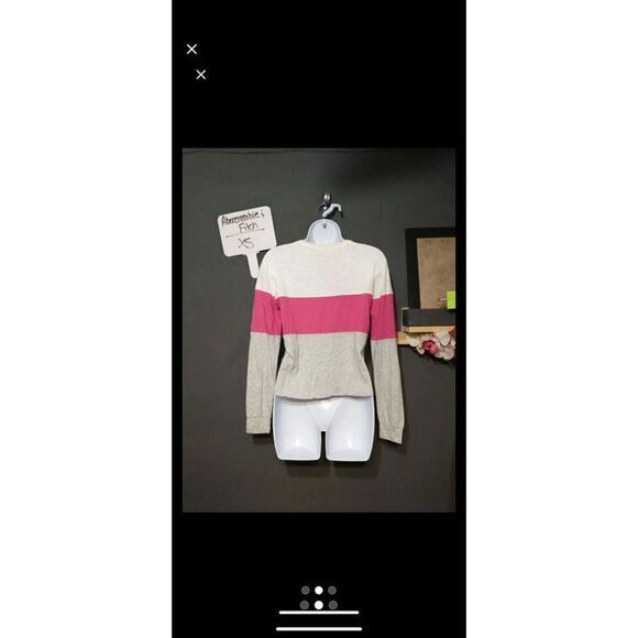 😊 Abercrombie & Fitch long sleeved top xs - Picture 2 of 3
